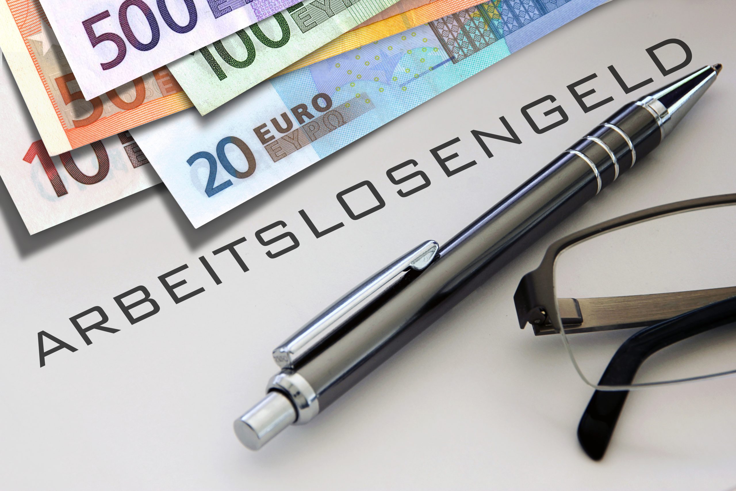 Arbeitslosengeld bei Kündigung oder Arbeitslosengeldsperre?