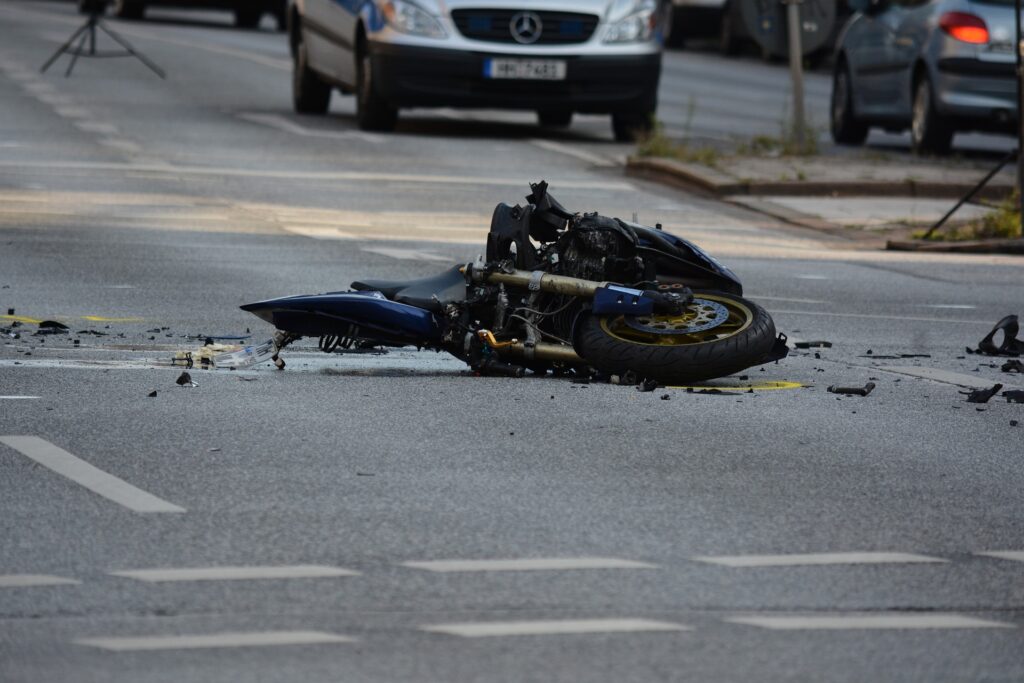 Unfall mit Fahrerflucht: Was passiert bei Unfallflucht?