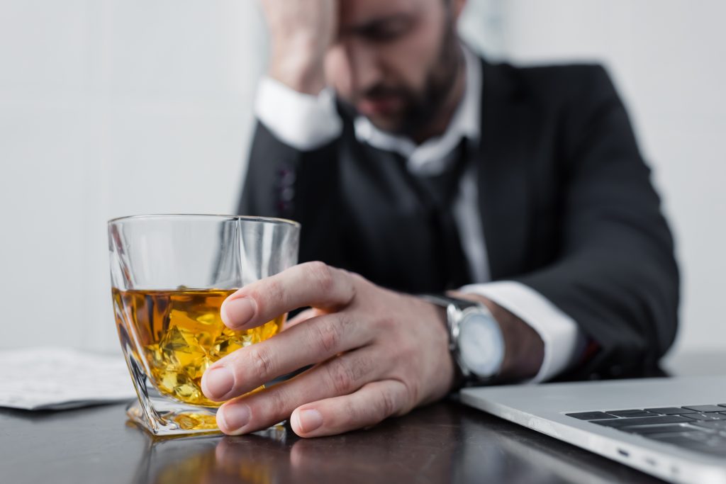 Abmahnung wegen Alkohol am Arbeitsplatz