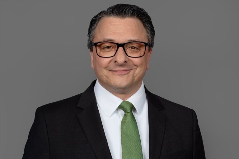 Das Foto zeigt Rechtsanwalt F. Heyse.