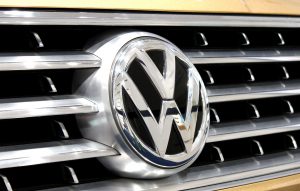 Anspruch auf Nachlieferung eines Neufahrzeugs im VW Abgasskandal